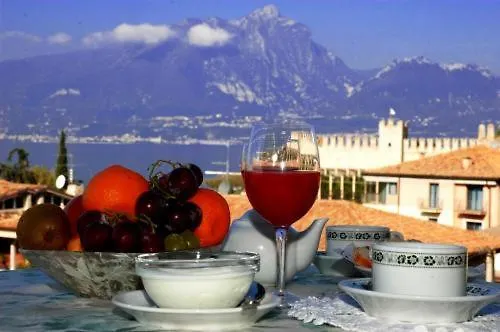 Pace Torri Del Benaco