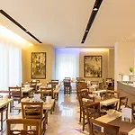 Pace Hotel