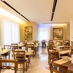 酒店 佩斯酒店