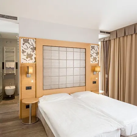 佩斯酒店 托里德尔贝纳科