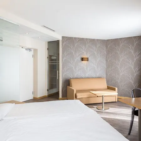 Otel Pace 3*