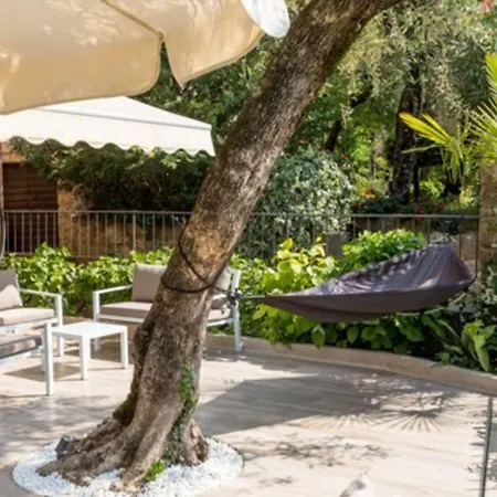 Pace Torri Del Benaco