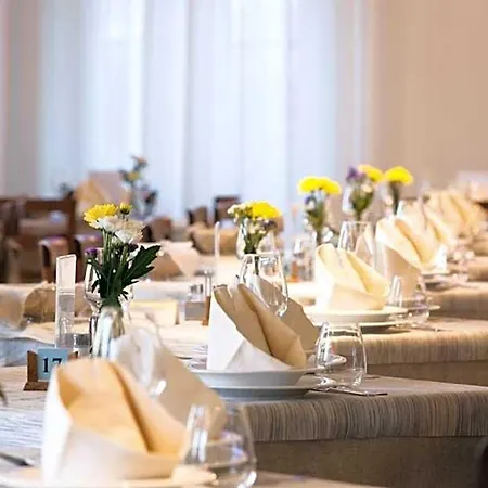 Pace Hotel