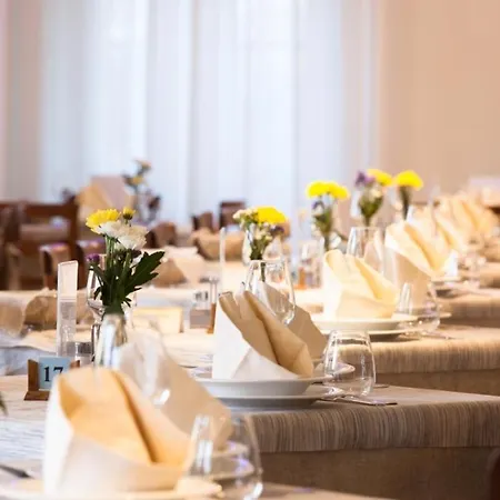 佩斯酒店 托里德尔贝纳科